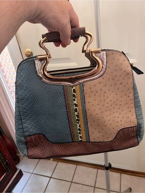Colorblock Faux-Textured Top-Handle Bag in Blue and Beige